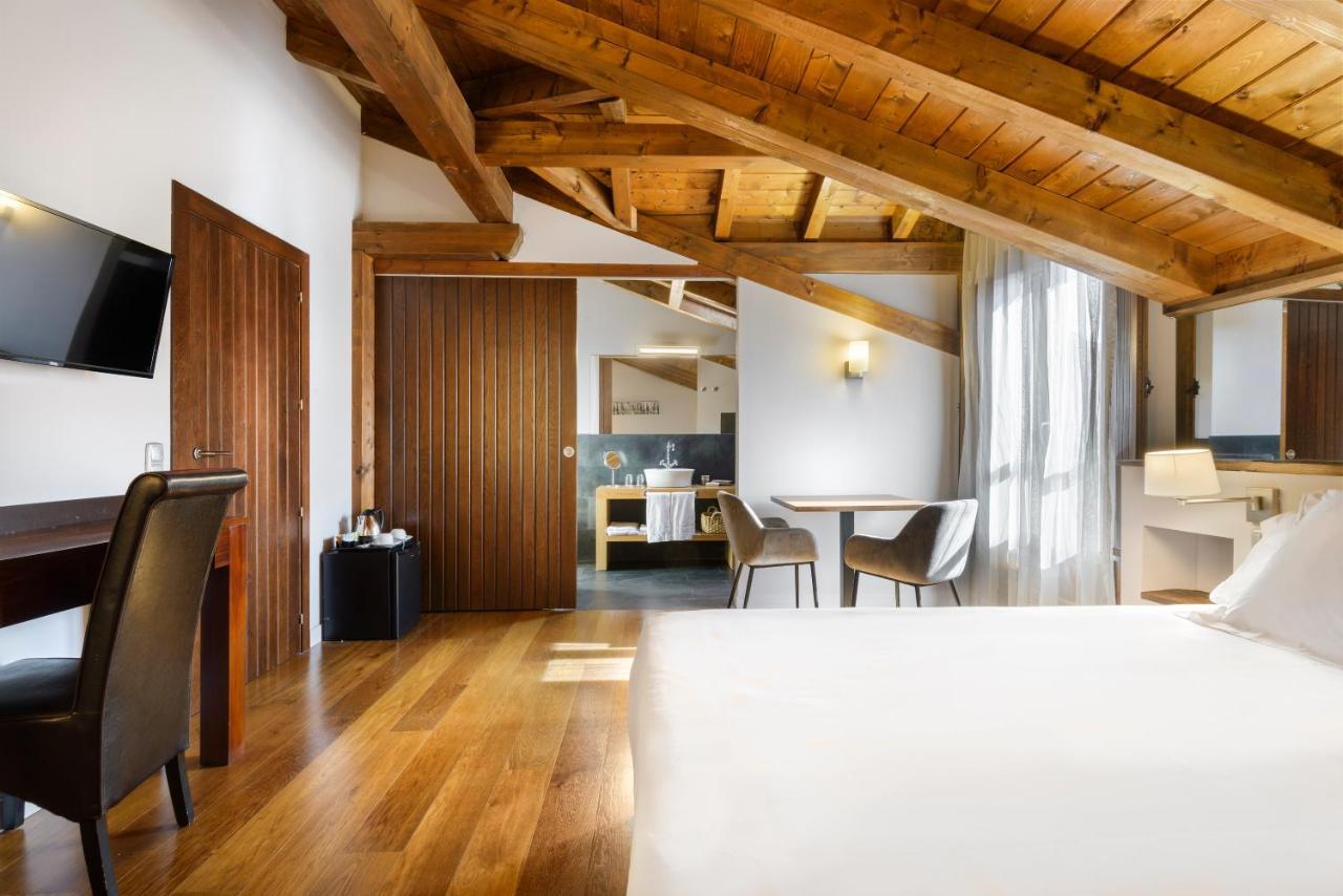 Hotel Rural Iribarnia Lantz Bagian luar foto