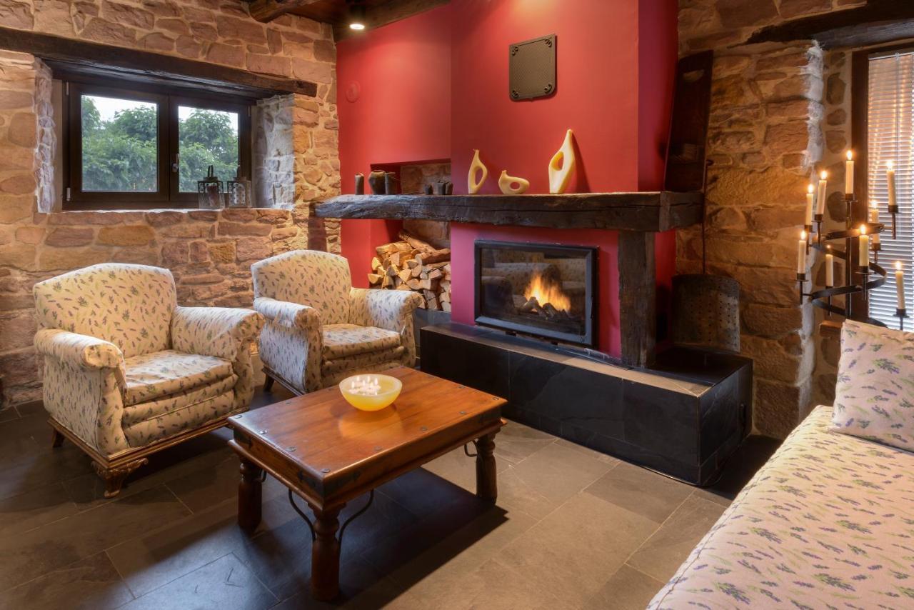 Hotel Rural Iribarnia Lantz Bagian luar foto